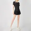 Conjunto de outfit de yoga de verano para mujer, camiseta de fitness fina de manga corta de secado rápido, shorts deportivos casuales holgados para correr para uso al aire libre