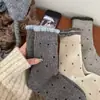 Calcetines versátiles de lunares, calcetines de otoño para mujer hasta la pantorrilla, calcetines cálidos estilo coreano apilables, calcetines largos casuales de moda para mujer