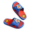 Chinelos Infantis Verão Super Macios Astronauta Fundo Grosso Para Meninos e Meninas Calçados Externos Fundo Macio Antiderrapante Desenho Animado Casa Sandálias Anti-Odor