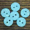 Accesorios de botones lindos con lentejuelas de colores para manualidades DIY, perfectos para decorar zuecos, camisetas, suéteres y cárdigans