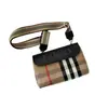 Bolso pequeño bolso de mujer 2022 nueva moda temperamento simple damas moda coreana bolso de hombro bandolera bolso cuadrado pequeño venta al por mayor