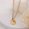 Cadena para clavícula Marka French Ins Cold Style Vintage Jewelry con colgante de tulipán, acero de titanio y oro de 18 quilates, P1095