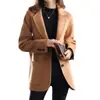 2026 Nuevo Abrigo de Lana Estilo Coreano Chaqueta Corta de Lana para Mujeres Petites Nueva Moda Otoño e Invierno Atuendo Delgado de Moda