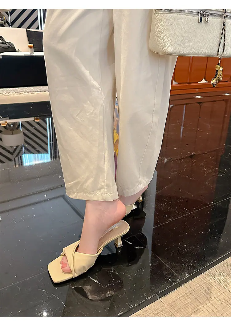 3_02.jpg