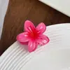 Pinza de Tiburón para el Cabello con Flor de Plumeria y Flor de Bauhinia, Estilo Vacacional para la Parte Trasera de la Cabeza de Mujer, Accesorio para el Cabello