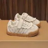 Sapatos Argan com Solado Macio Infantil 2026 Nova Coleção Primavera/Verão Moda Menina Versátil Casual Solado Macio Estiloso Sapatos Dexun Tendência
