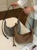 Bolso Retro de Gran Capacidad para Viajes Diarios para Mujer 2026 Nuevo Estilo Bolso de Hombro Individual Debajo del Brazo Bolso Tote Tejido de Alto Valor Elegante