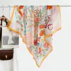 Estilo chino estilo pintura al óleo camelia moderno gasa 90 pañuelo cuadrado grande bufanda de seda para mujer bufanda de primavera y otoño con temperamento para combinar con camisa chal