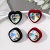 Otoño e invierno nuevos pendientes de felpa de cristal brillante con forma de corazón de melocotón para todo tipo de atuendos, pendientes tejidos a mano de bricolaje, material para mujer, venta al por mayor