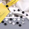 Fabricante Etiqueta Antifalsificación Resina Dos Botones Plástico Desechable Redondo Broche de Presión Doble Botón Negro y Blanco Broche de Presión Mayoreo