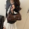 Bolsa Feminina Design de Nicho 2025 Moda Bolsa de Axila Feminina Estilo Coreano Primavera Nova Pu Casual Fivela de Cinto Transversal Trendy