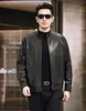 Nueva chaqueta de motocicleta de cuero genuino estilo retro para hombre, con corte holgado, hombros caídos, diseño versátil, cuello mao moderno y estilo casual, perfecta para otoño e invierno.