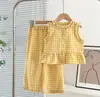 Conjunto Infantil de Verão Estiloso de Duas Peças com Renda Contrastante Xadrez Estilo Coreano para Meninas, Colete sem Mangas e Calças de Perna Larga