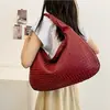 2025 Nuevo Bolso de Mujer Luna Creciente Completamente Tejido a Mano Portátil Bolso Dumpling Moderno y Versátil Estilo Europeo y Americano Bolso de Hombro Único