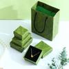 Caixa de joias vintage em estoque Caixa de presente com anel Colar Pingente Caixa de joias Esmalte clássico Verde Sacola de presente