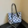 2026 Bolso Tote Nuevo Estilo Coreano de Lunares para Mujer, Bolso de Hombro o Axila de Gran Capacidad para el Trabajo, Bolso de Mano Versátil y a la Moda, Moderno