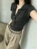 Camiseta de tricô de manga curta com gola polo estilo "old money" da Hongmi Apparel para mulheres, novo modelo de verão 2026, corte relaxed, efeito emagrecedor