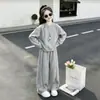 Conjunto Deportivo de Otoño para Niñas 2026 Nuevo Estilo Súper Lindo y Moderno Sudadera Conjunto Casual de Dos Piezas para Primavera y Otoño