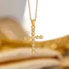 Colar Cruz de Aço Titânio Cobre Micro-Incustado para Mulheres, Joia de Corrente para Clavícula de Aço Inoxidável de Luxo Leve
