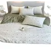 Bolso de mano jacquard estilo coreano juego de ropa de cama de cinco piezas, juego fresco y simple de cuatro piezas para uso doméstico, funda de edredón suave, disponible para venta al por mayor