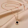 Conjunto de Brincos Minimalistas da Moda com um Colar Elegante de Aço Titânio Cor Ouro Rosa para Mulheres, Corrente Estilo Francês