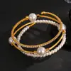 Pulsera Abierta de Tres Capas con Perlas Incrustadas de Diamantes Estilo Ins Europeo y Americano Versátil Lujo Accesible Joyería de Mano de Gama Alta para Mujeres