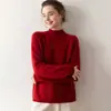 Colección Otoño/Invierno 2026 de Bai Cai Rong: Suéter de Moda Versátil de Cachemir con Cuello Medio de Lunares, Mangas Raglán, Corte Holgado, Estilo Relajado