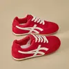 Zapatillas de entrenamiento alemanas amarillas para mujer 2026 nuevo resorte versátil retro Cortez ligeras zapatillas casuales zapatillas deportivas transpirables