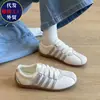 Sapatos de treino de balé femininos 2026 outono novo versátil casual sapatos de plataforma estilo quente sola macia retrô leve