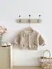 Abrigo de Lana de Cordero para Niñas 26 Nuevo Estilo de Invierno Elegante Chaqueta Gruesa de Algodón con Forro Polar Top Cálido para Niños Ropa de Invierno