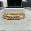 Pulsera de alta gama Coco sin diamantes, versión ancha en oro blanco y oro rosa, moda de nicho de lujo ligero, pulsera finamente elaborada