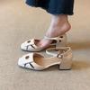Sandálias Fechadas com Camélia Vazada Estilo Francês 2026 com Tira Única, Sapatos Elegantes com Salto Bloco Quadrado para Mulheres