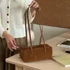 Bolsa de bolos de gamuza 2026 nuevo modelo, bolso baguette vintage de piel de vaca esmerilada para debajo del brazo, bolso de hombro Boston de nicho