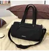 Bolsa de Ombro Simples Cor Lisa Design de Nicho Relaxante Bolsa Transversal Leve de Grande Capacidade para Casal Outono Inicial Nova