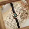 Artículos de Moda en Tendencia en Transmisión en Vivo, Estilo Artístico Minimalista de Xiaohongshu, Reloj Estudiante para Mujer de Malaquita Verde