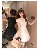 Vestido Dourado Slim-Fit com Cintura Marcada e Contas de Cetim da Série Cisne de Odelin LazyDidi 1716