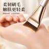 Brocha para Base de Maquillaje Hoja de Media Luna Mango de Madera Brocha de Mucosa que no Marca Pico Único Ultra Fino Brocha para Base de Maquillaje Herramientas de Belleza para Maquillaje Brocha de Maquillaje