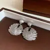 Brincos de Folha com Novo Padrão, Brincos de Moda de Nicho Exagerados de Alta Qualidade, Elegantes Personalizados, Brincos de Estilo Cool