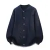 Suéter de Tricô Vintage Masculino Novo Estilo Outono 2026 com Padrão Torcido e Contraste de Cores, Jaqueta Cardigan Casual Simples Versátil Japonesa