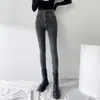 Jeans Feminino 2026 Novo Primavera/Outono com Pelúcia Grossa, Cintura Super Alta, Roupa Exterior, Quente, Forrado com Veludo, Calça Skinny Cigarrete