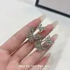 "Mariposa de Oreja" Mariposa de Hada Brillante Ear Cuff Sin Perforación Pendientes para Mujer, Lujo Ligero Elegante Accesorio de Oreja de Gama Alta