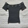 Camiseta Ajustada de Manga Corta con Hombros Descubiertos y Perforaciones Huecas Estilo Coreano Ins Chica Millennial Retro Moda Urbana