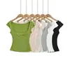 Camiseta Manga Curta Ruffle Gola Quadrada Estilo Desejo Puro Elástica, Top Curto Leve de Verão Slim-Fit Ligeiramente Transparente Sexy