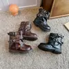 Botas Martin de Media Caña con Hebilla de Remache Moda Infantil Otoño 2026 Nuevas Botas de Cuero Casual de Moda con Suela Suave para Niñas