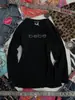 Camisa Básica Fina de Manga Longa Preta Esticável com Letras de Strass Bebe Estilo Hot Girl Millennial Top Vintage Emagrecedor