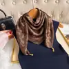 Bufanda de Algodón y Lino Jacquard de Sarga con Hebilla Magnética Nueva para Mujer en Primavera, Otoño e Invierno, Bufanda Cuadrada Versátil, Bufanda Decorativa de Algodón y Seda para Protección del Cuello