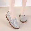 Sandália Casual de Verão Feminina Branca com Estampa de Grou Nova Superfície Macia Costura Manual Solado Macio Vazada Respirável Sapatos para Mãe Off-White