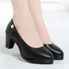 Zapatos de tacón alto negros de piel suave estilo nuevo 2026, cómodos y antideslizantes, adecuados para madres, tacón medio, piel suave, zapatos de trabajo profesionales para mujer
