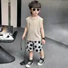Conjunto de Roupa de Verão Infantil para Meninos, Colete Estiloso Street Style, Novo Moda Coreana 2026, Conjunto de Verão Tendência Duas Peças para Crianças Pequenas