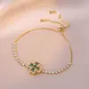 Collar para Mujer, Estilo Influencer Transfronterizo Flor de Girasol Circonita Giratorio Conjunto de Tres Piezas Decoración Collar de Acero de Titanio